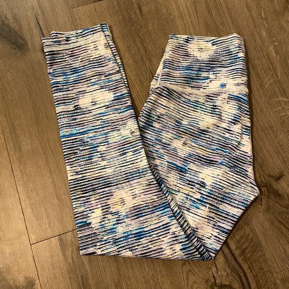 Stripped Lululemon Leggings pants comfort workout - Picture 8 of 11